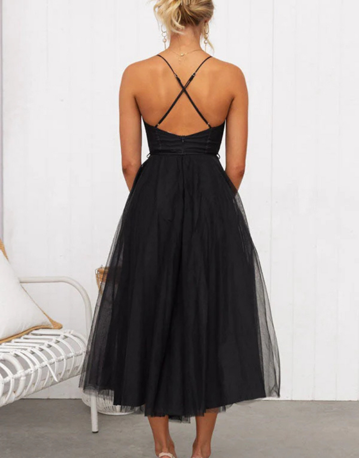 Robe longue légère sans manches à col en V pour femme