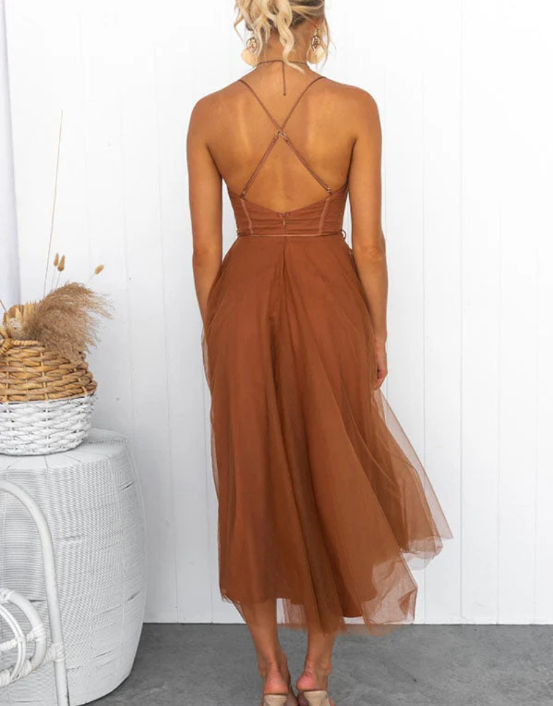 Robe longue légère sans manches à col en V pour femme