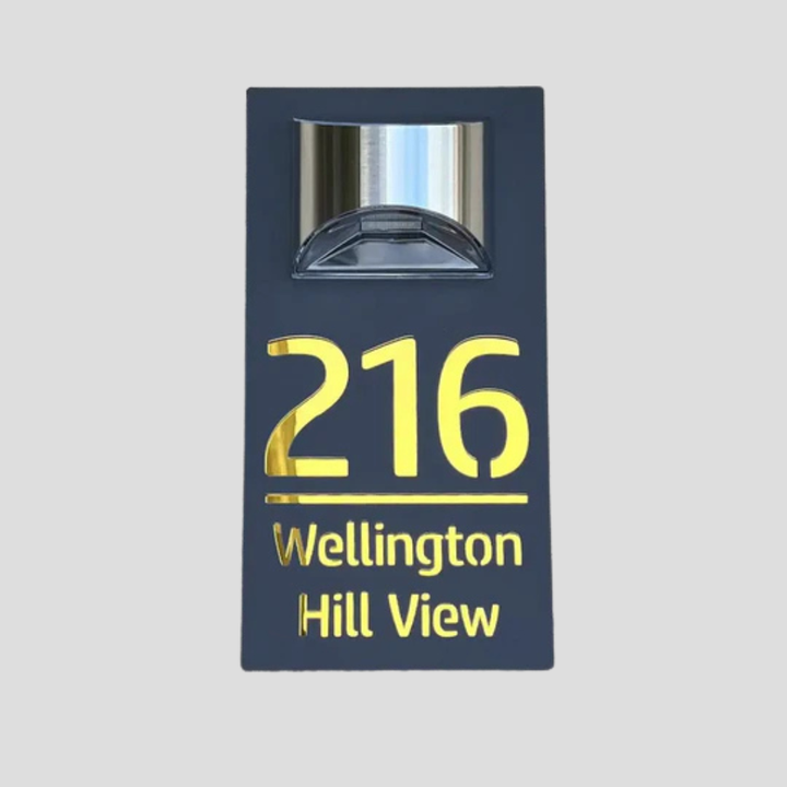 Plaque d'immatriculation de maison solaire