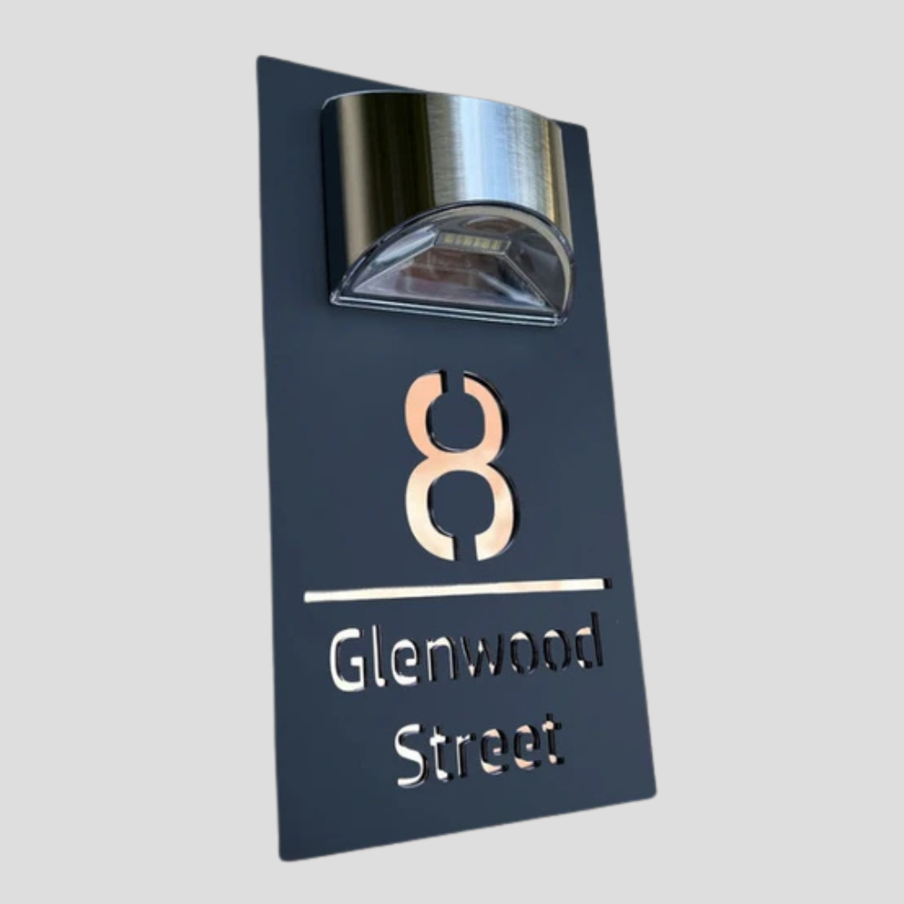 Plaque d'immatriculation de maison solaire