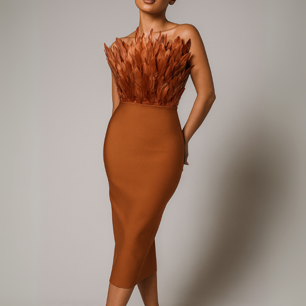 Robe mi-longue bustier pour femme avec bordure en plumes
