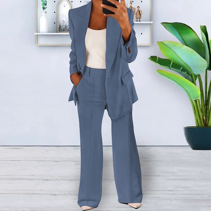 Tailleur-pantalon pour femme avec pantalon large