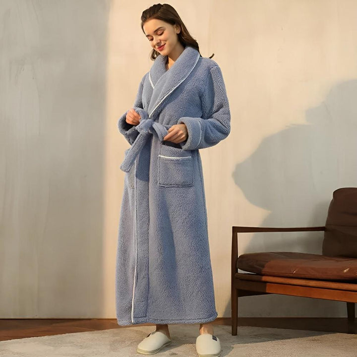 Peignoir de bain chaud et confortable en polaire de luxe