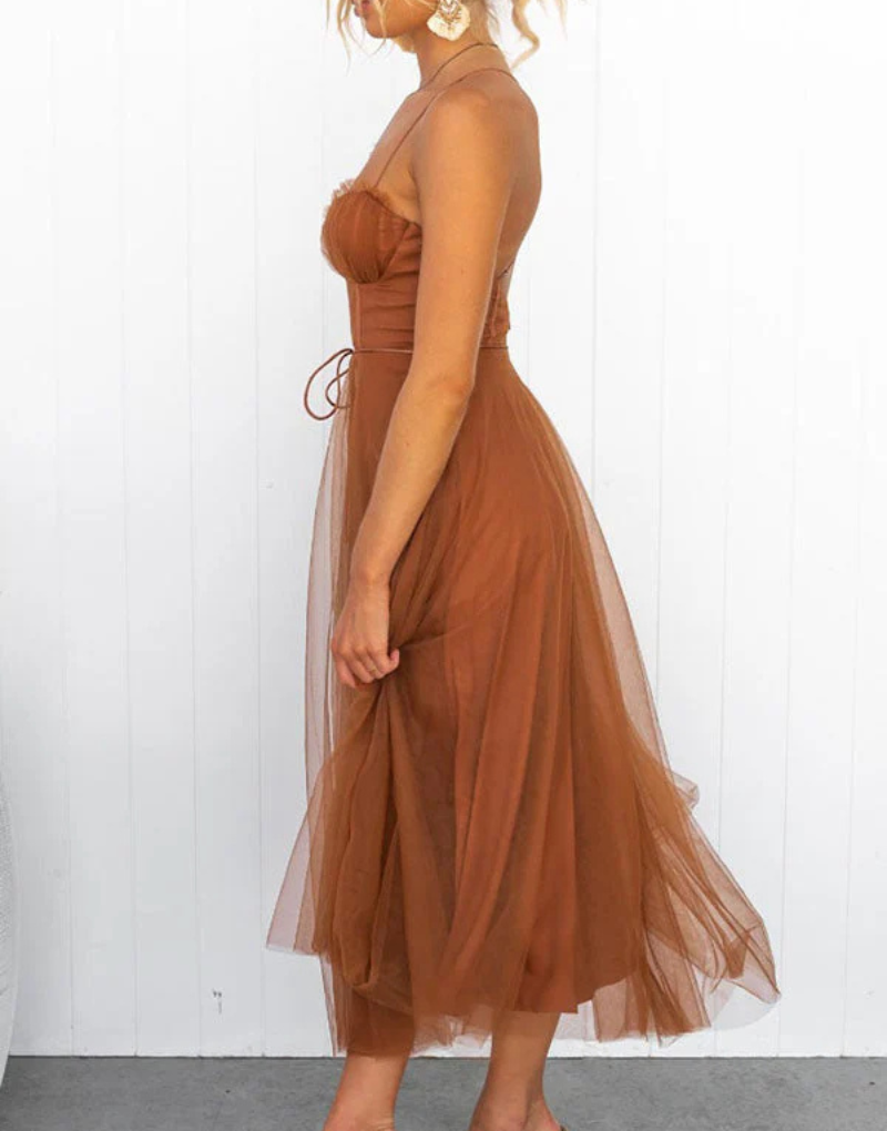 Robe longue légère sans manches à col en V pour femme