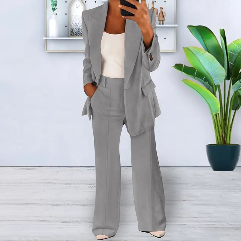 Tailleur-pantalon pour femme avec pantalon large