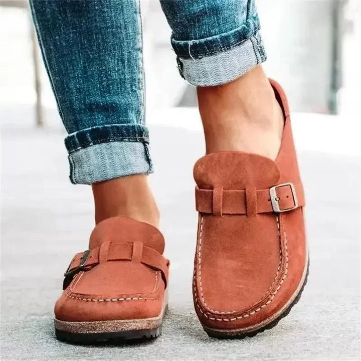 Mules plates rétro à boucle pour femme