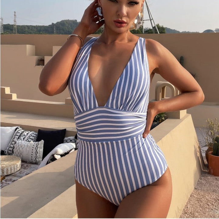Maillot de bain une pièce rayé à col licou pour femme