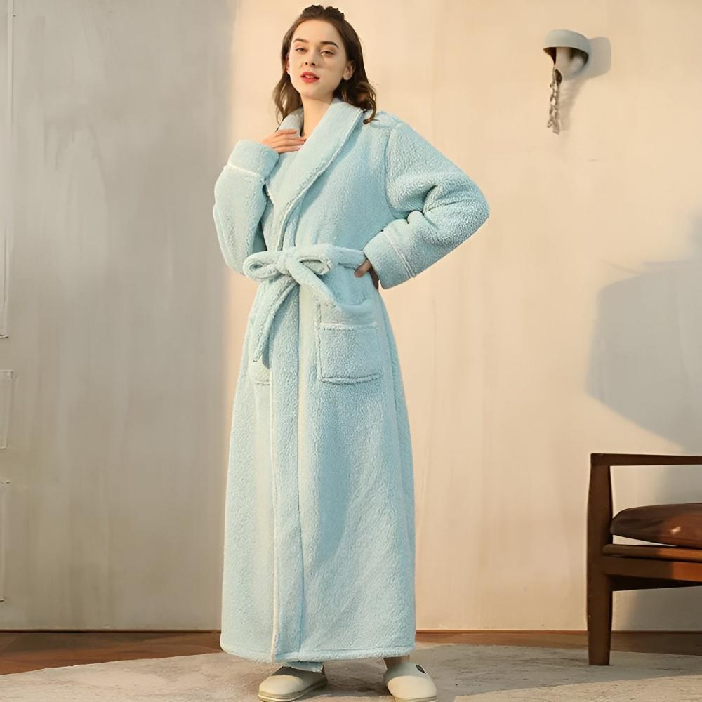 Peignoir de bain chaud et confortable en polaire de luxe