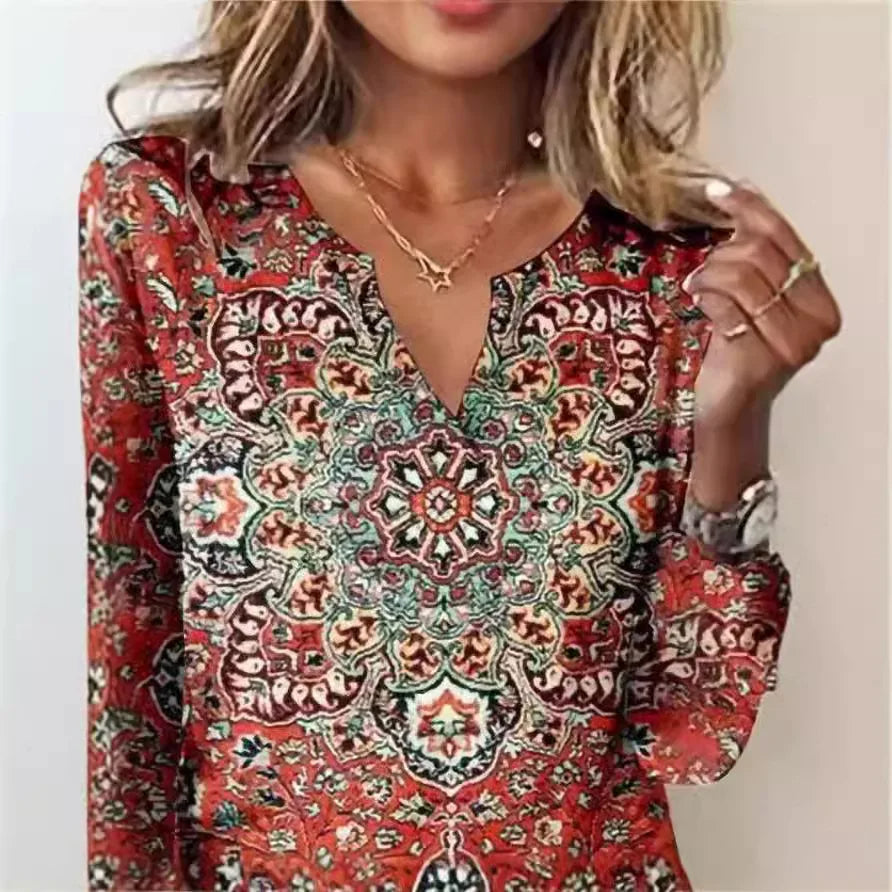 Elina – T-shirt printanier avec imprimé Tie-Dye et col en V élégant