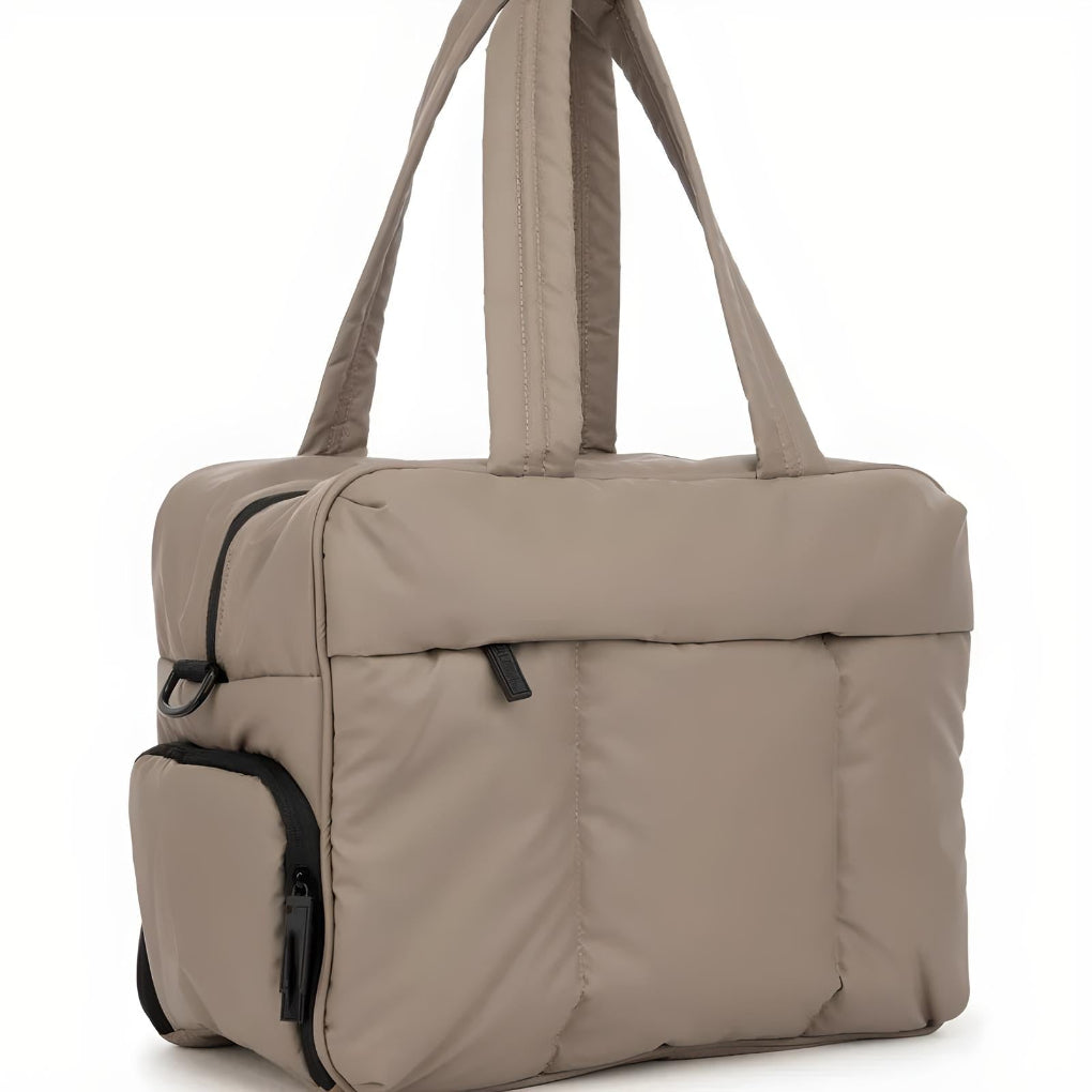 Sac de sport léger et matelassé