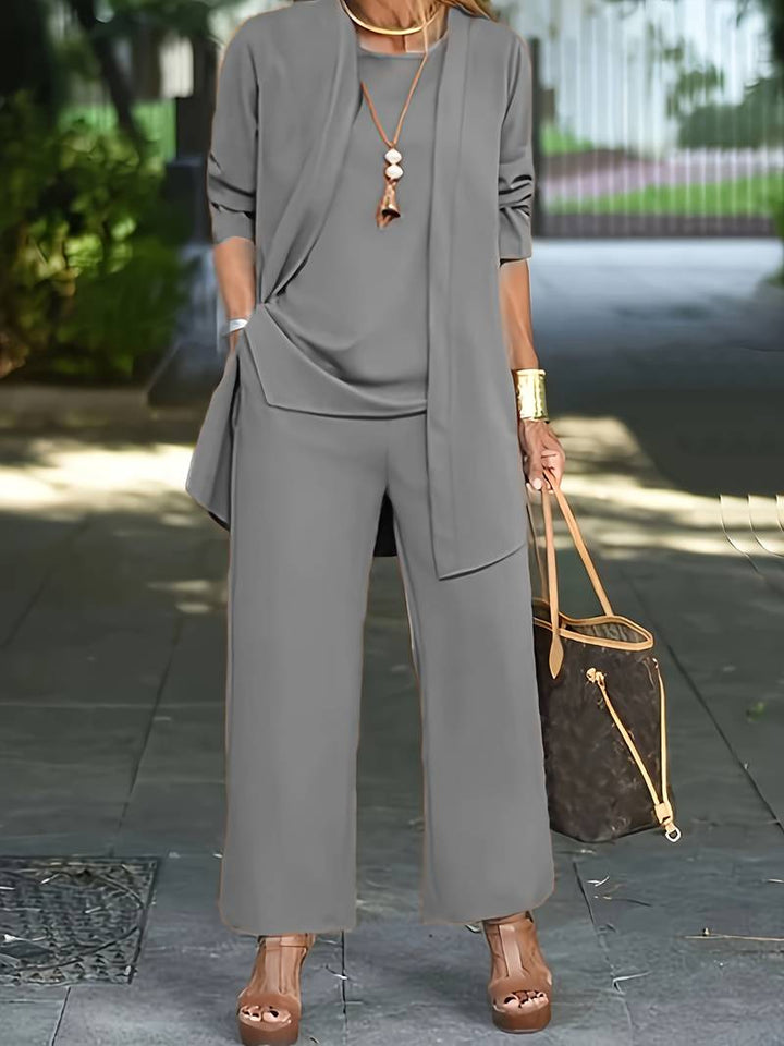 Tailleur-pantalon trois pièces élégant pour femme