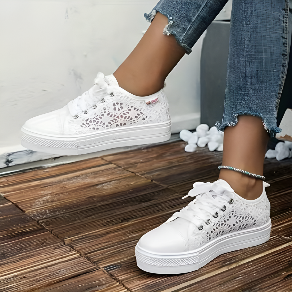 Baskets en dentelle à la mode décontractée