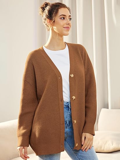 Cardigan oversize à col en V et fermeture à boutons