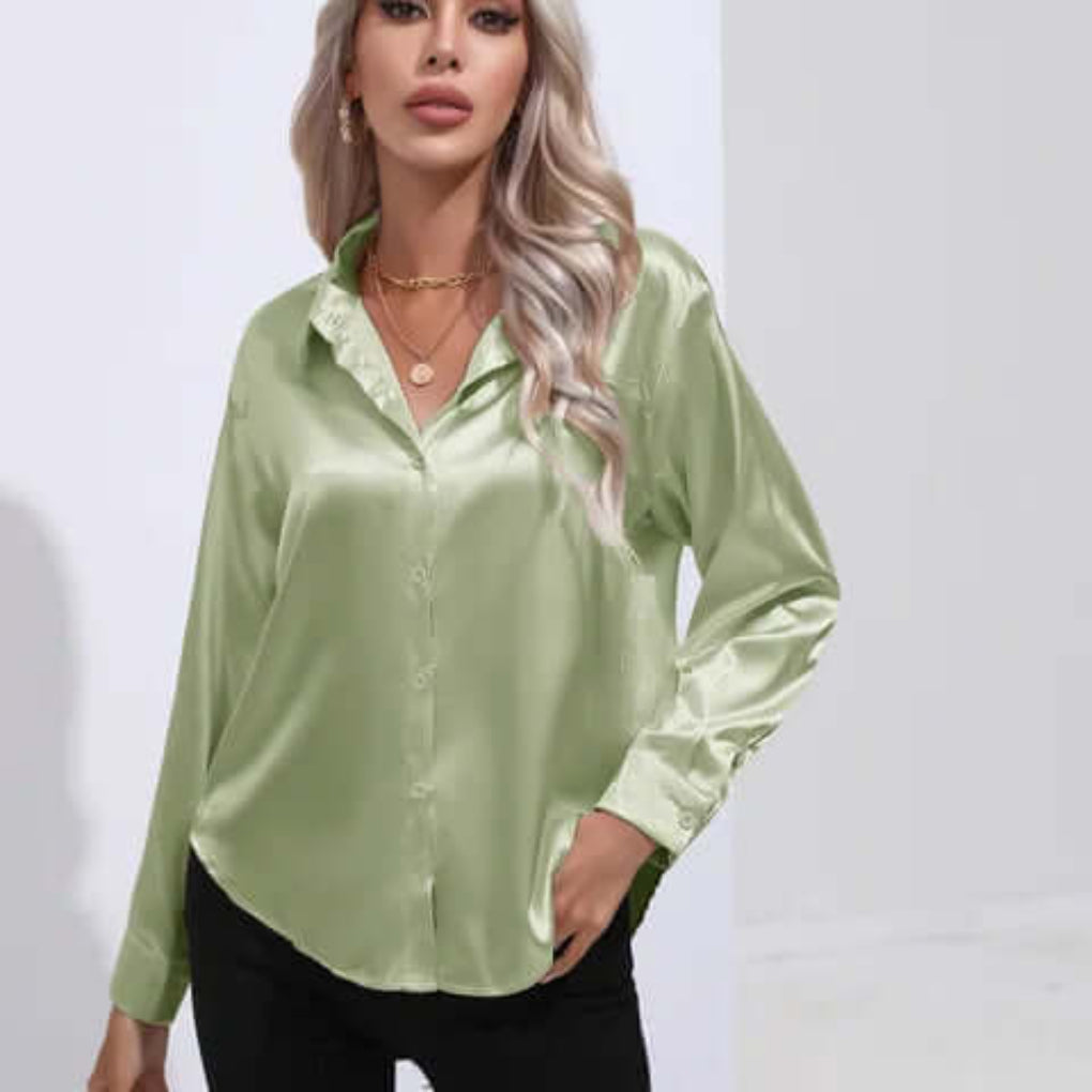 Chemisier ample à manches longues en satin pour femme