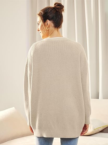 Cardigan oversize à col en V et fermeture à boutons