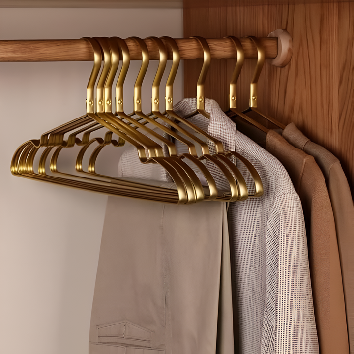 Cintres antidérapants de luxe