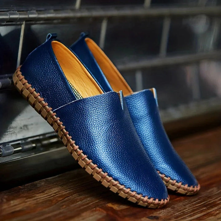 Mocassins élégants à enfiler en cuir véritable mat