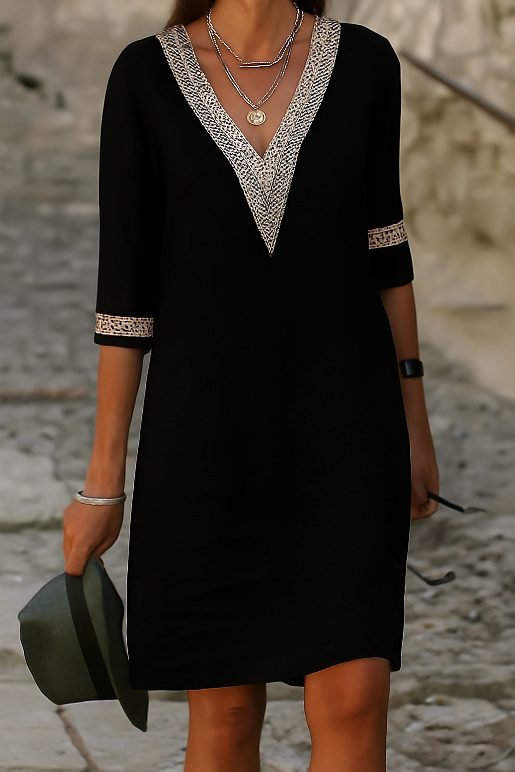 Mini-robe à col en V en mélange de coton et de lin