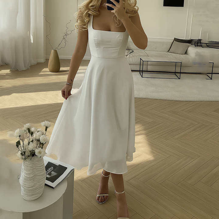 Robe élégante sans manches de couleur unie pour femme