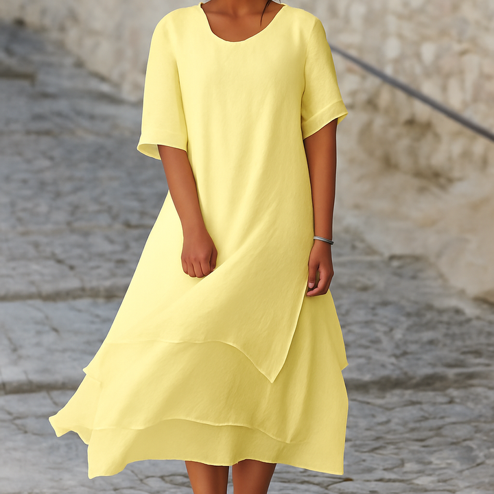 Robe chic à fentes Élégance moderne sans effort