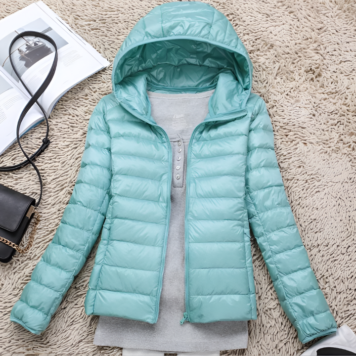 Doudoune ultra-légère et compacte avec capuche pour femme