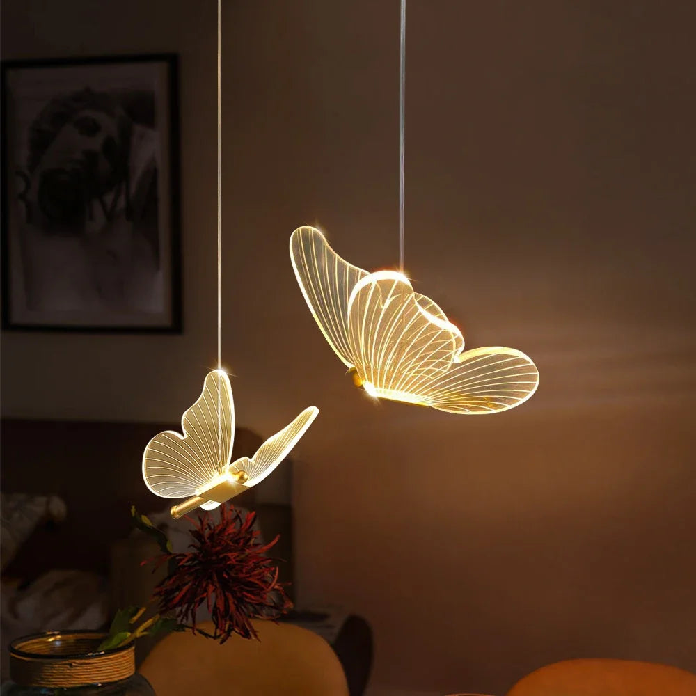 Lampe suspendue papillon à LED magique