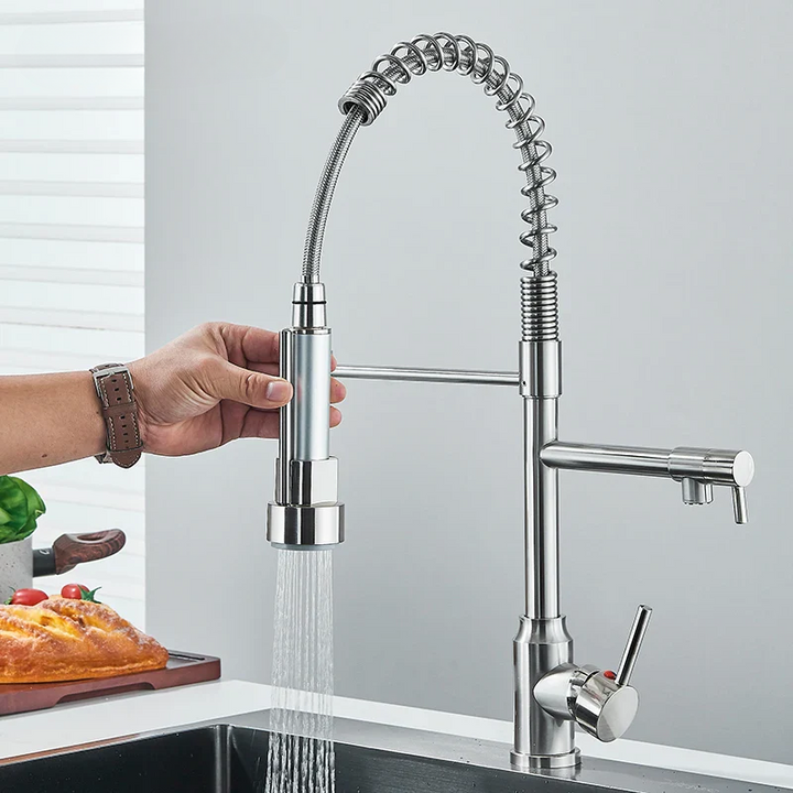 Robinet de cuisine pivotant à 360°