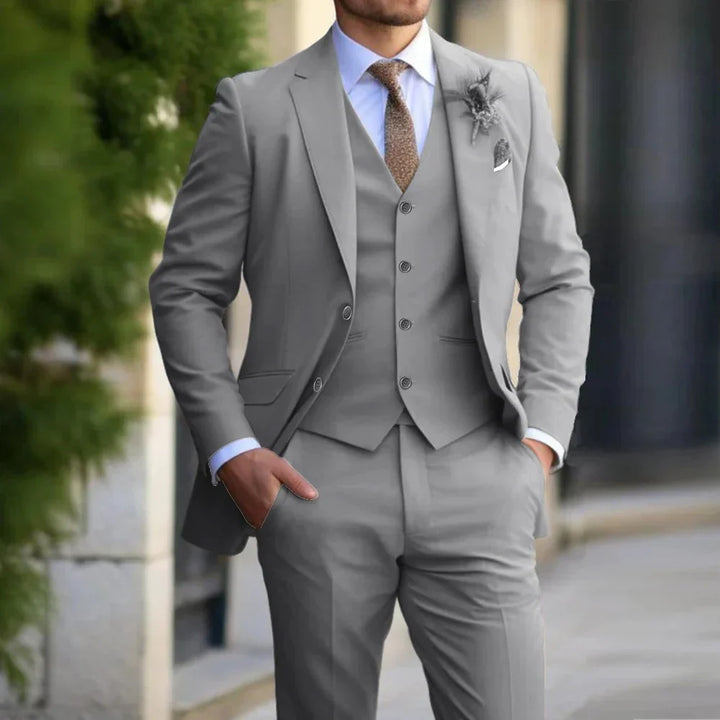Costume 3 pièces élégant pour homme
