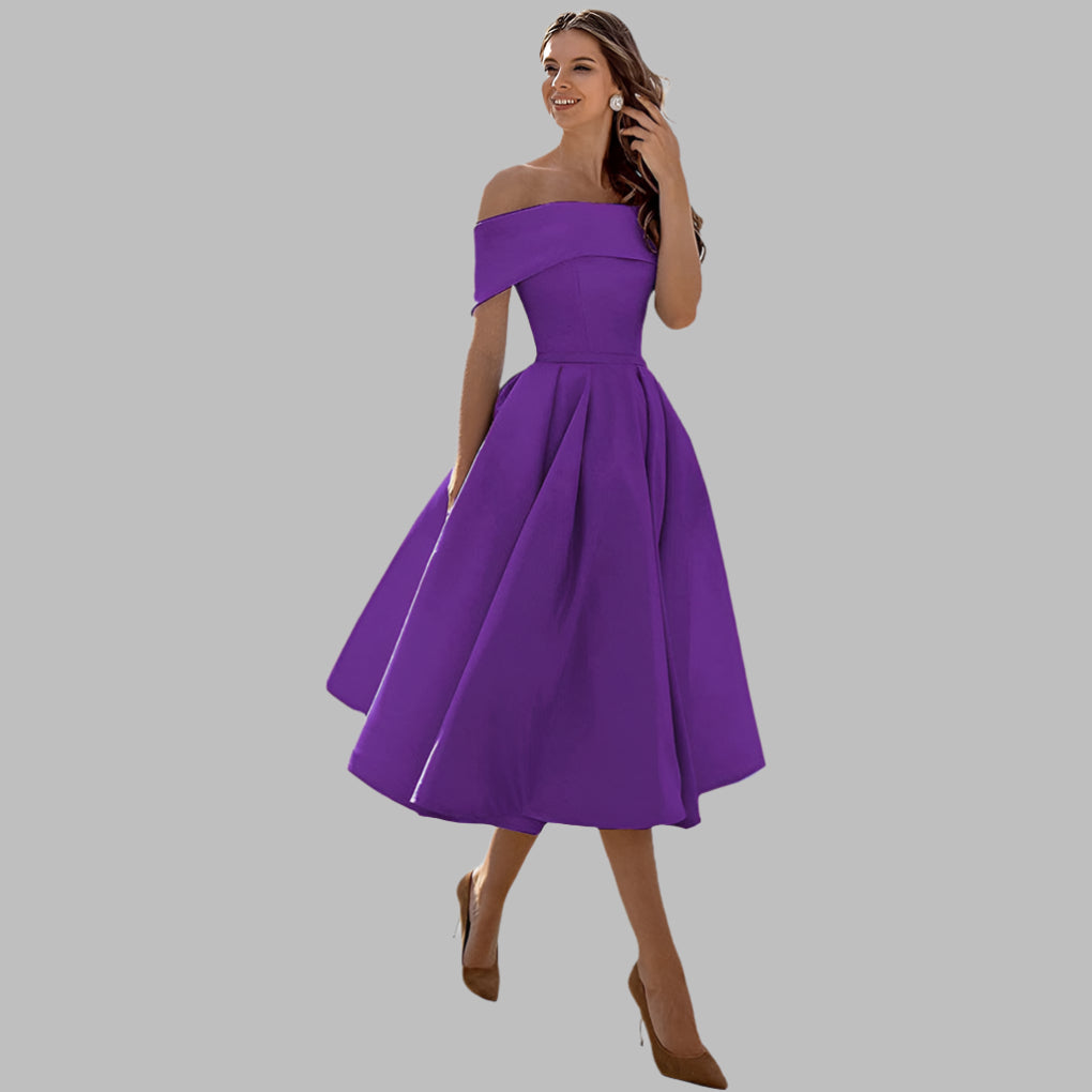 Robe de bal vintage en satin à épaules dénudées