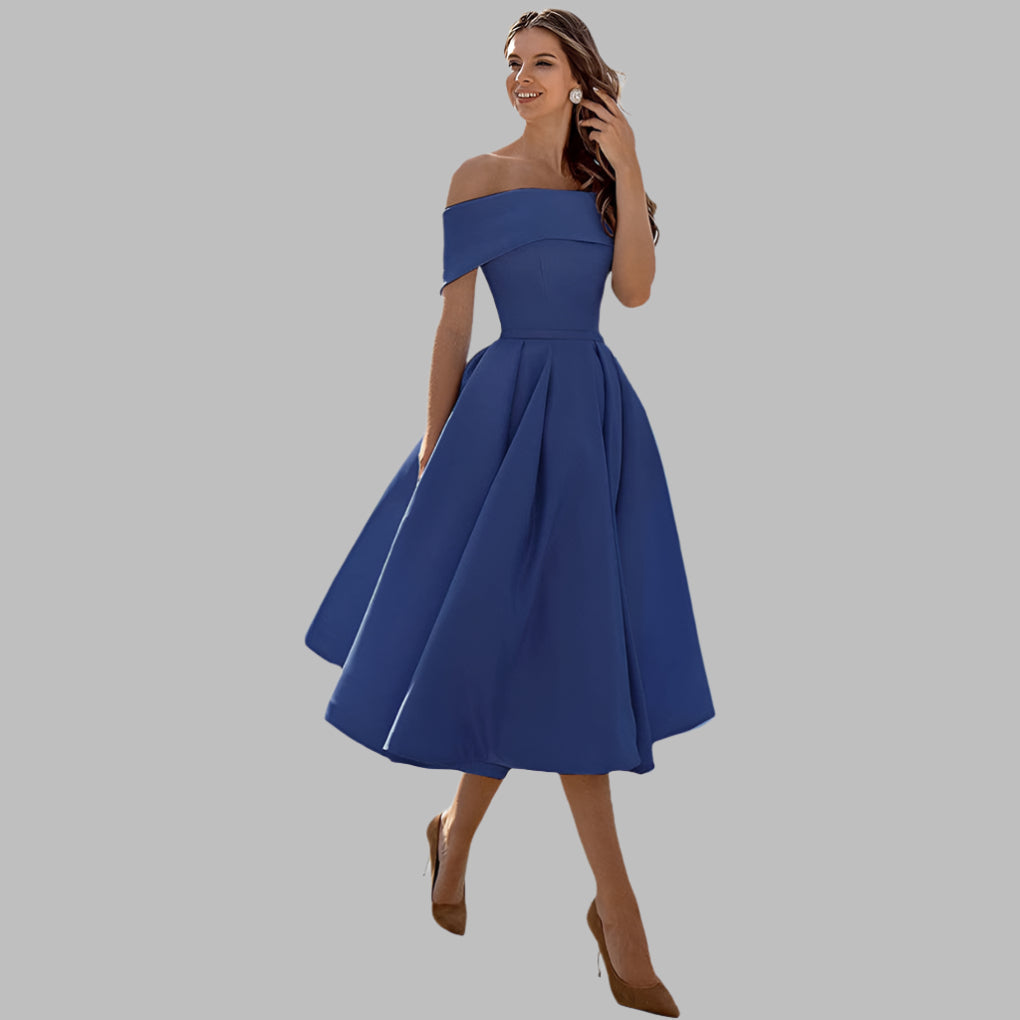 Robe de bal vintage en satin à épaules dénudées