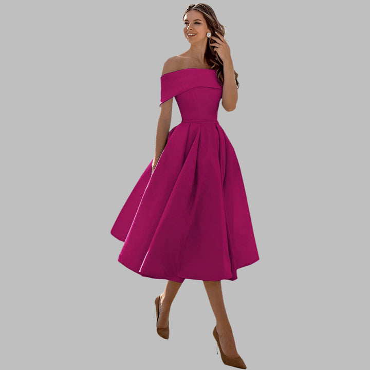 Robe de bal vintage en satin à épaules dénudées