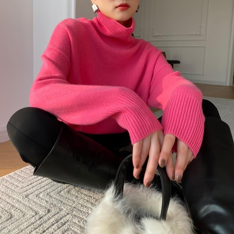 Cher - Pull tricoté de créateur avec col roulé confortable