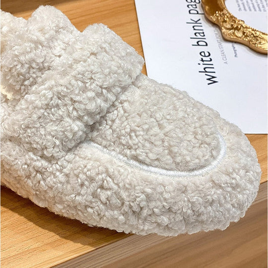 Pantoufles en peluche pour femmes