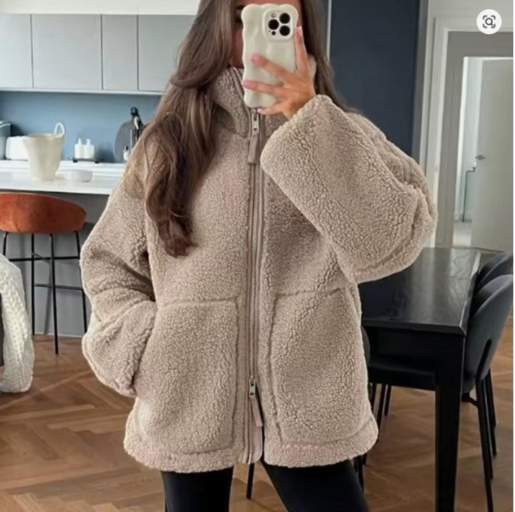 Veste en laine confortable pour femme