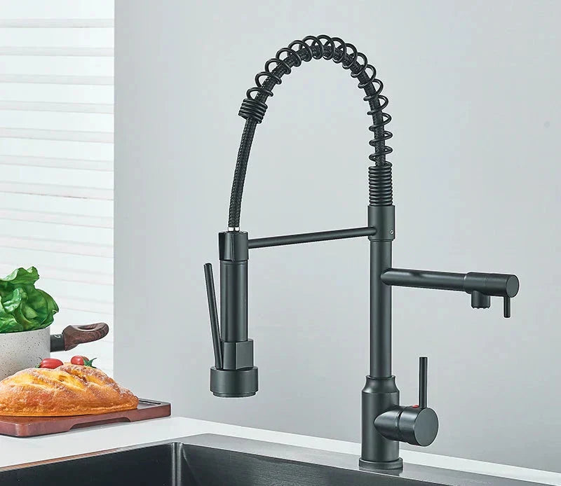 Robinet de cuisine pivotant à 360°