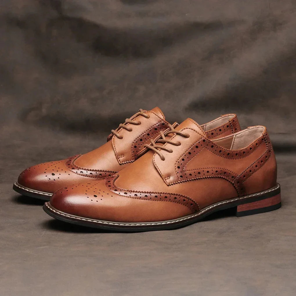 Chaussures richelieu à lacets en cuir et bout golf