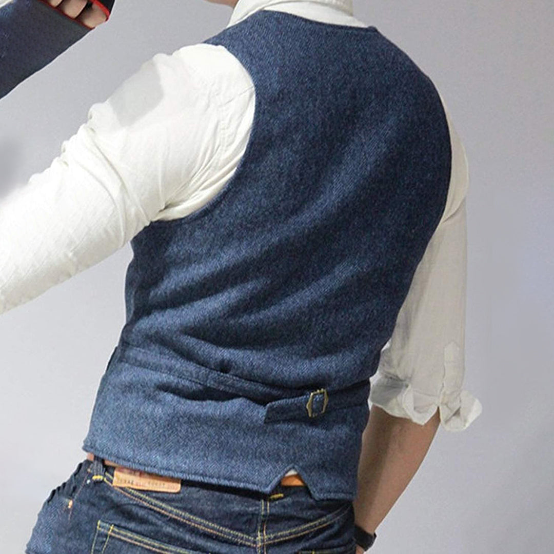 Gilet en jean pour hommes : style intemporel et polyvalence