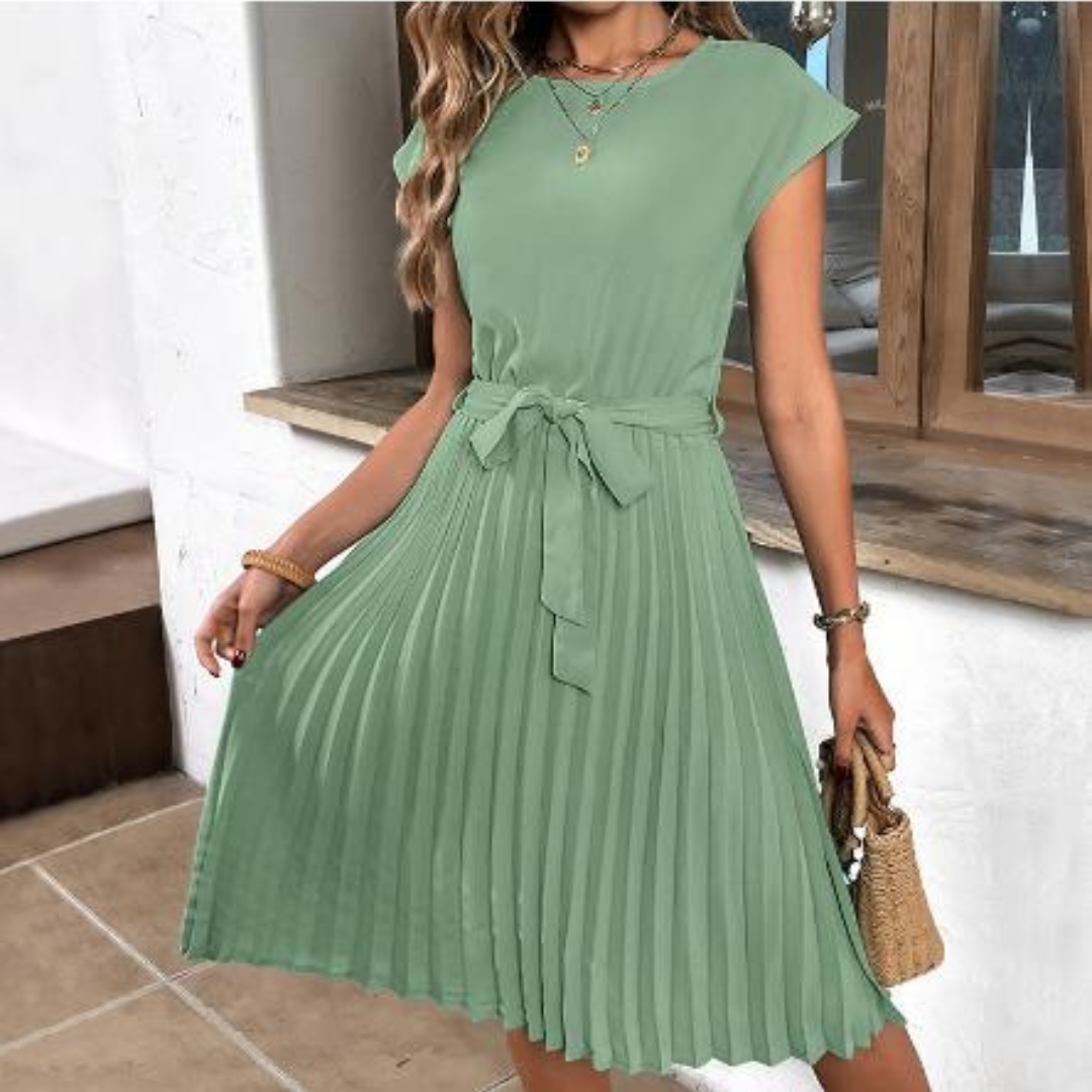 Robe Courte Plissée à Manches Courtes et Encolure Ronde