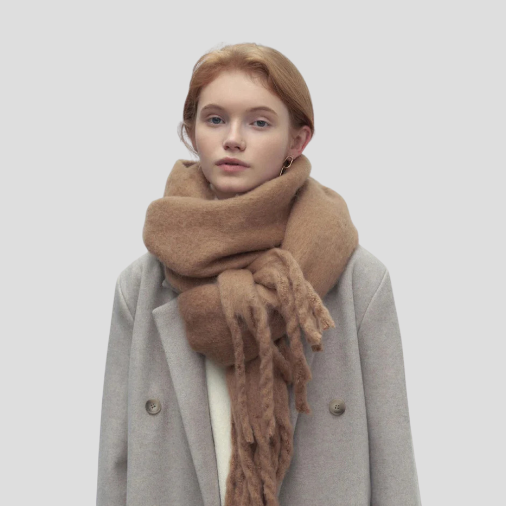 Écharpe à pompons pour femme