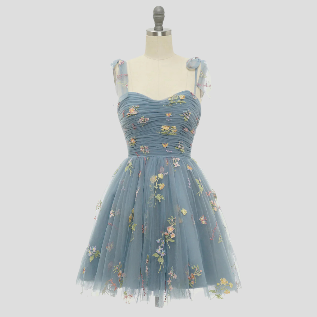 Robe de bal en tulle pour femme