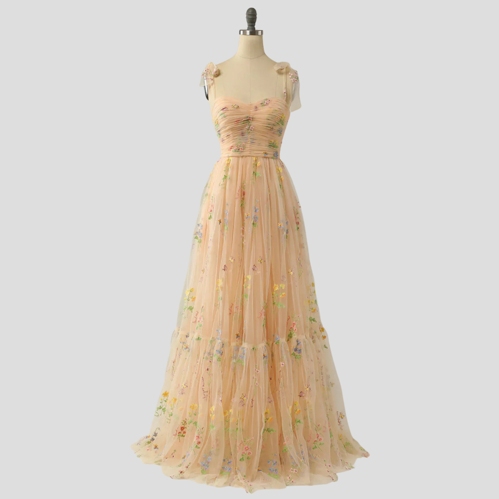 Robe de bal en tulle pour femme