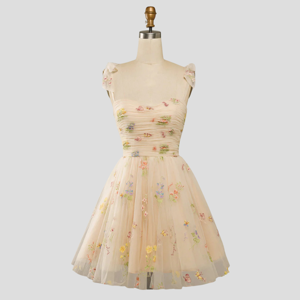 Robe de bal en tulle pour femme