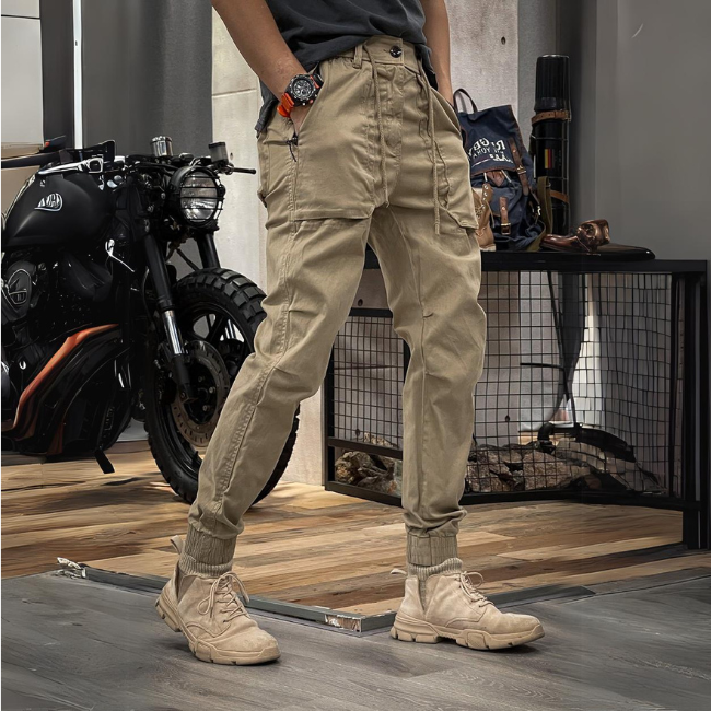 Pantalon cargo stretch pour hommes alliant confort et style