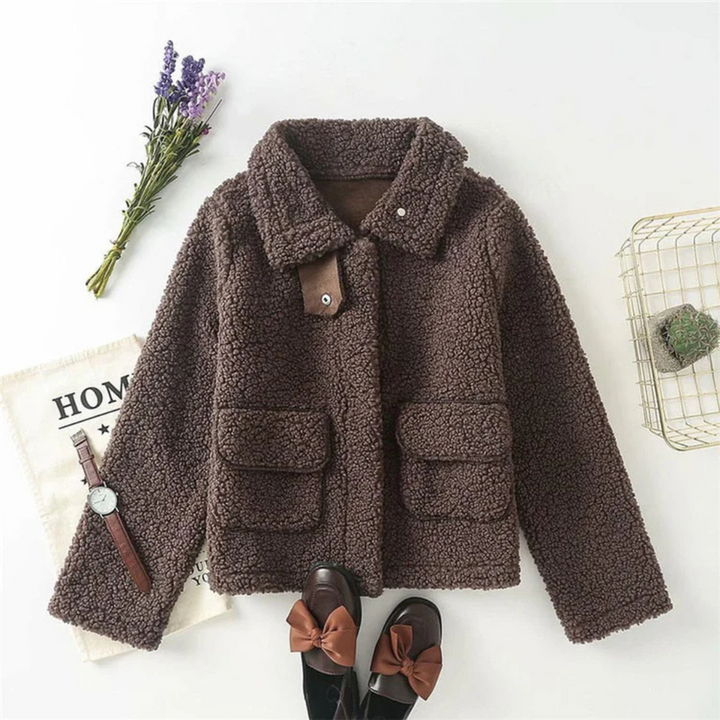 Veste femme coupe moderne avec poches