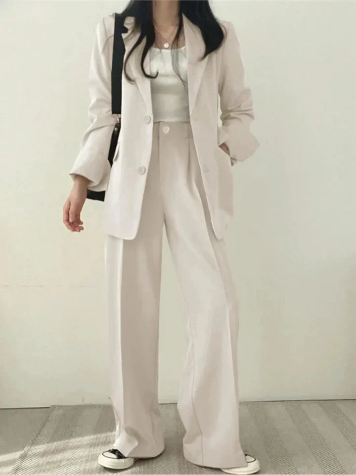 Costume deux pièces pour femme