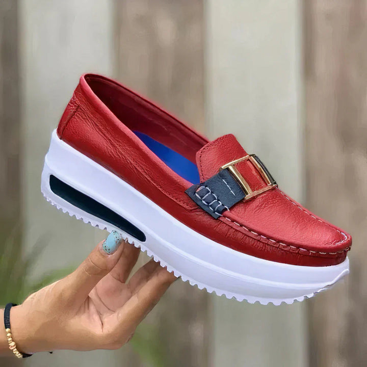 Chaussures Orthopédiques pour Femmes : Alliez Élégance et Confort au Quotidien