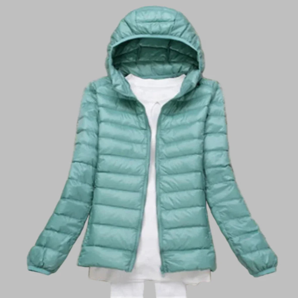 Doudoune ultra-légère et compacte avec capuche pour femme