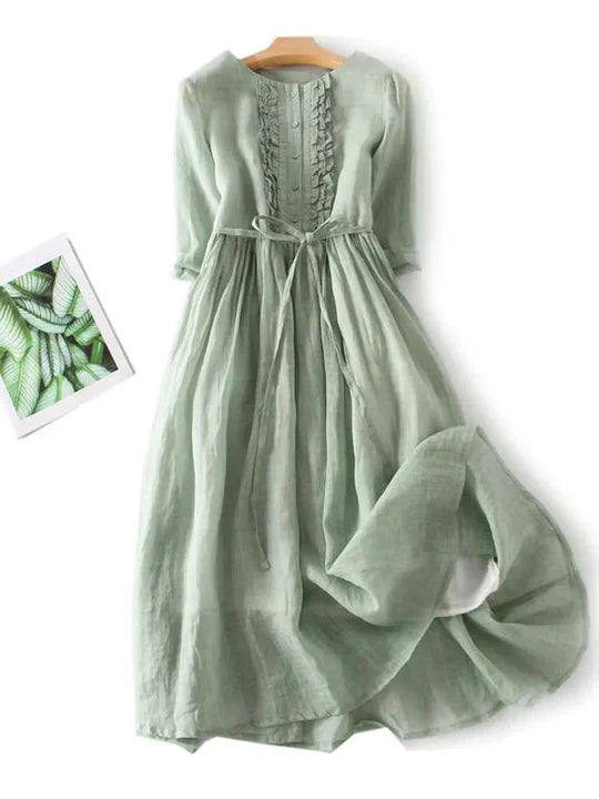 Robe en lin élégante, aérée et confortable