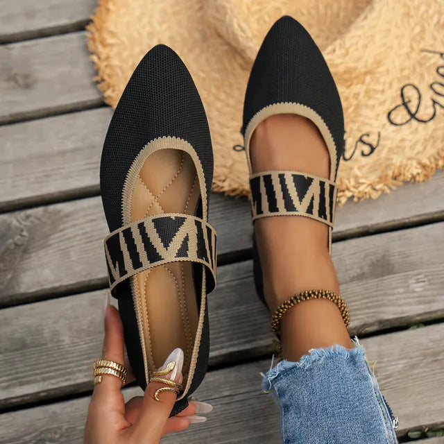 Escarpins Élégants à Talons pour un Look Féminin et Chic