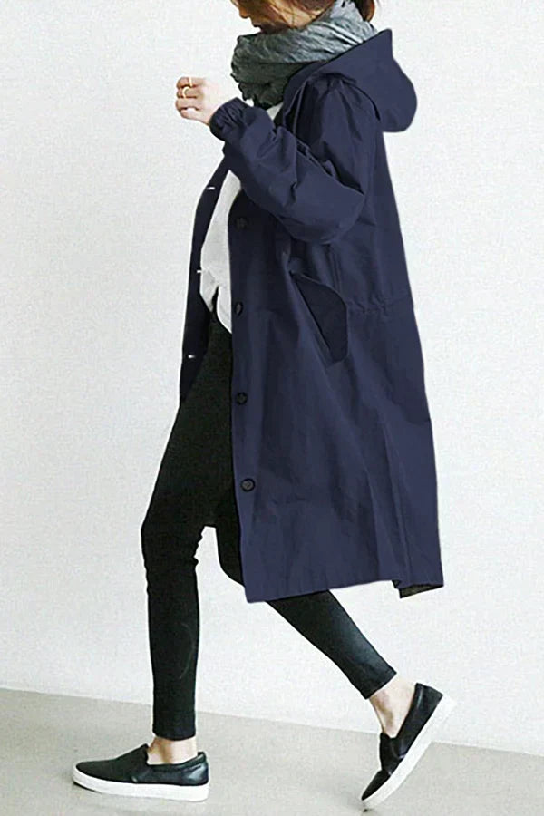 Trench-coat imperméable oversize pour femme : Élégance et protection pour la mi-saison